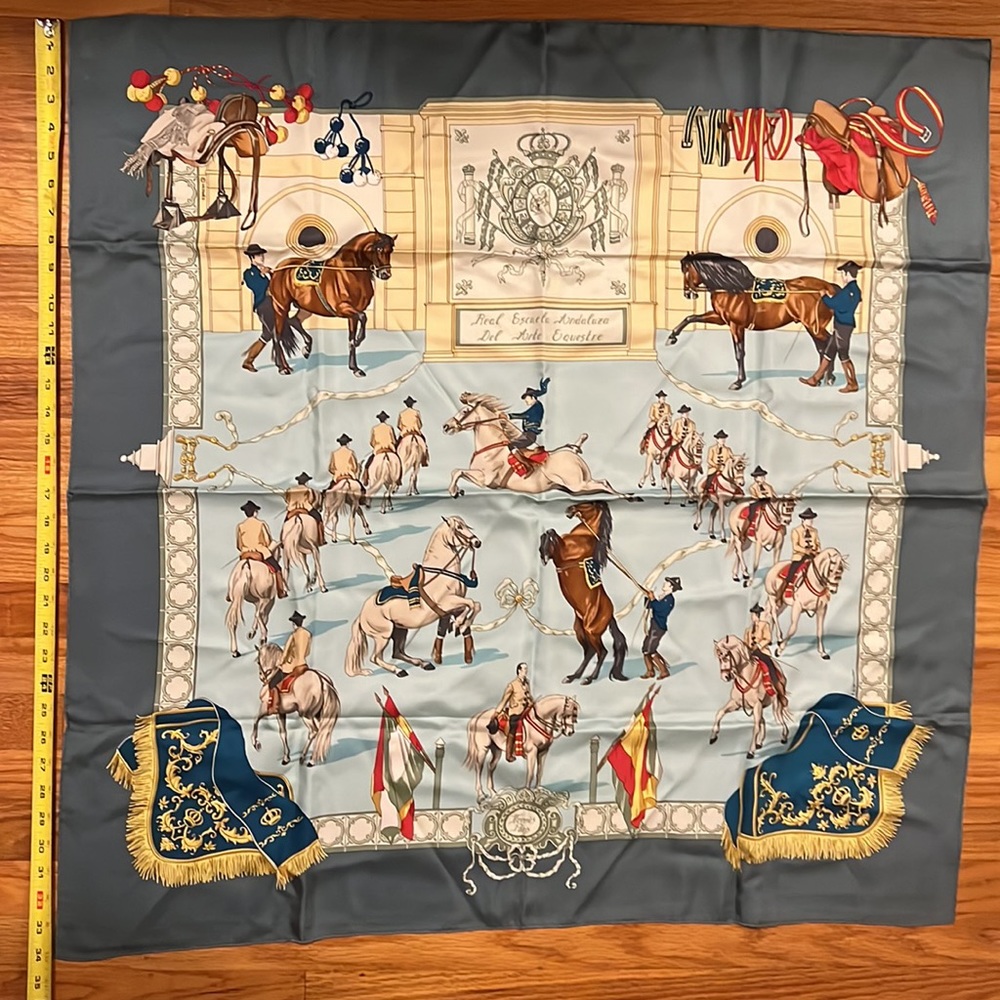 Hermes 90cm 90 Escuela Andalusia Silk Scarf Blue & Teal Equestre Equestr… - Picture 6 of 16